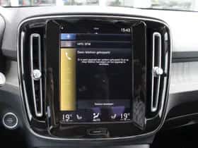 Volvo XC40 thumbnail 44