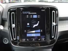 Volvo XC40 thumbnail 48