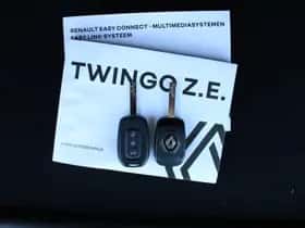 Renault Twingo (2023) thumbnail 8