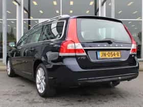 Volvo V70 (2016) thumbnail 3