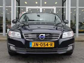 Volvo V70 (2016) thumbnail 4