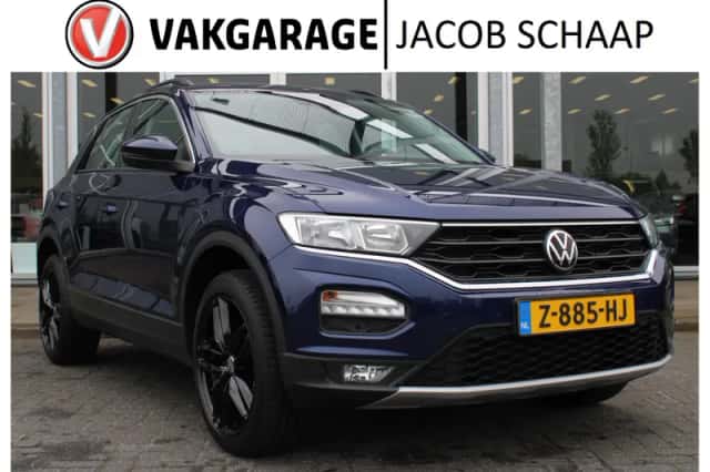 Volkswagen T-Roc (2020) thumbnail 1