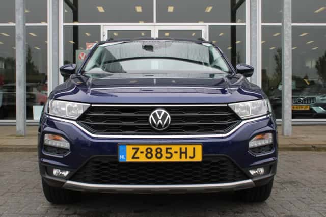 Volkswagen T-Roc (2020) thumbnail 4