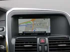 Volvo XC60 (2016) thumbnail 44
