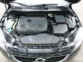 Volvo V40 (2017) thumbnail 37