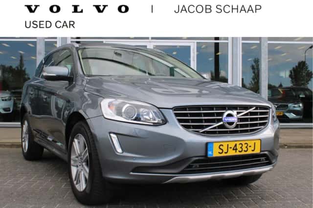 Volvo XC60 (2017) thumbnail 1