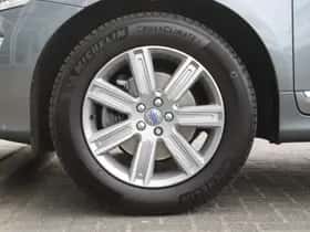 Volvo XC60 (2017) thumbnail 56