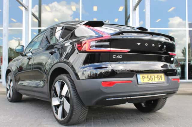 Volvo C40 (2022) thumbnail 3