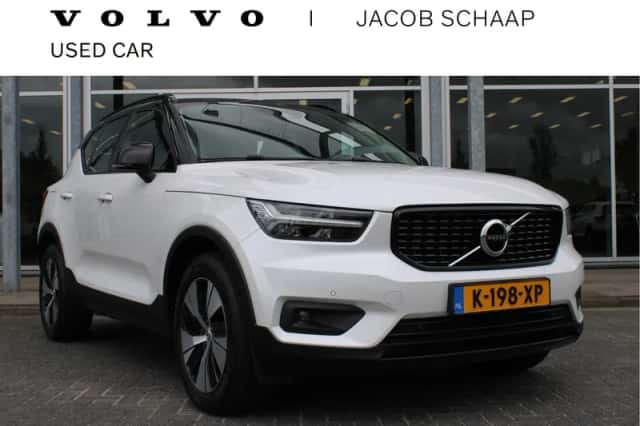 Volvo XC40 (2021) thumbnail 1