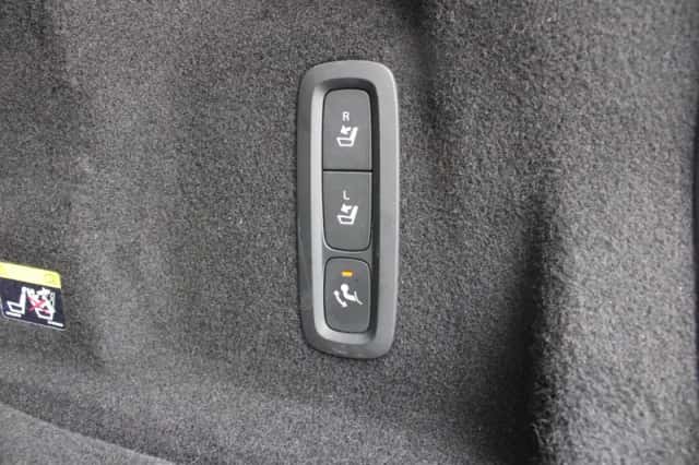 Volvo XC60 (2019) thumbnail 6