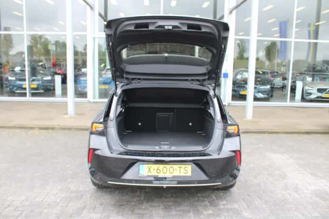 Opel Astra (2023) thumbnail 6