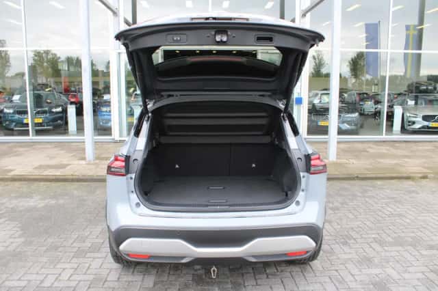 Nissan Qashqai (2022) thumbnail 6