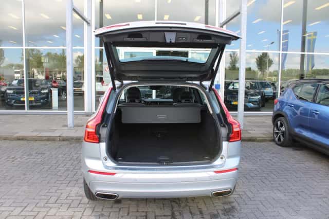 Volvo XC60 (2018) thumbnail 6