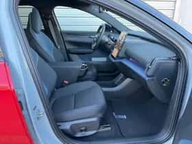 Volvo EX30 thumbnail 15
