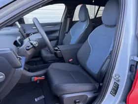 Volvo EX30 thumbnail 10