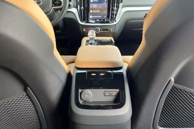 Volvo V60 (2025) thumbnail 29
