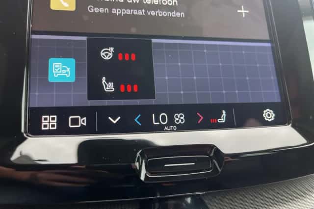 Volvo XC60 (2024) thumbnail 26