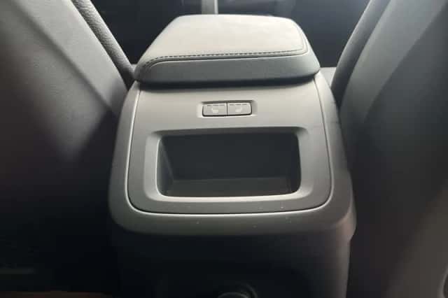 Volvo XC60 (2024) thumbnail 27
