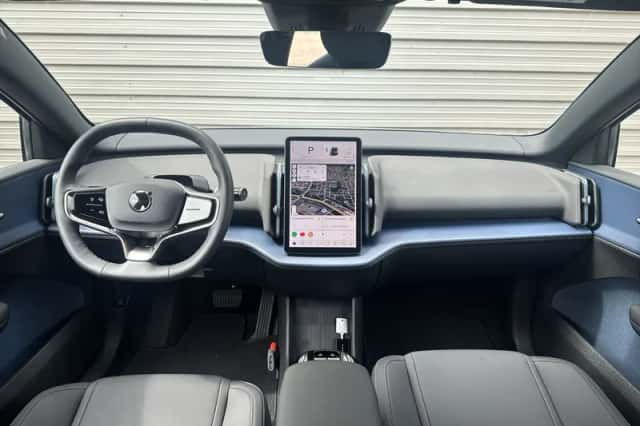 Volvo EX30 (2024) thumbnail 16