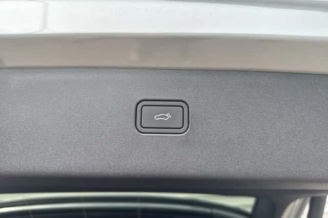 Volvo EX30 (2024) thumbnail 22