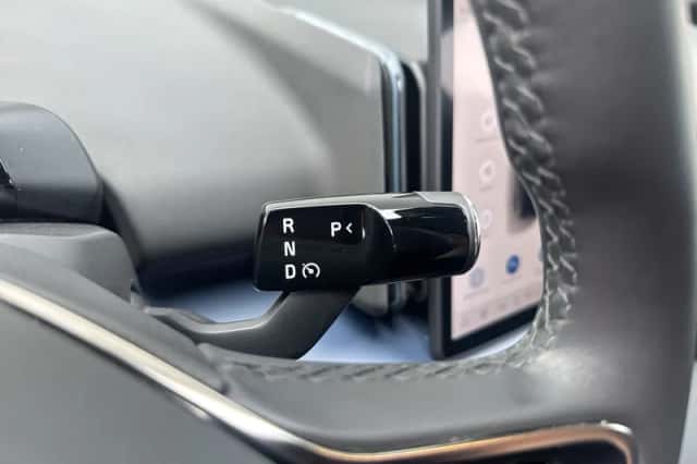 Volvo EX30 (2024) thumbnail 31