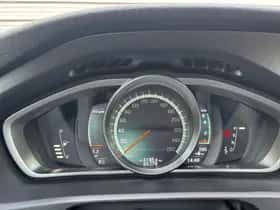 Volvo V40 (2019) thumbnail 19