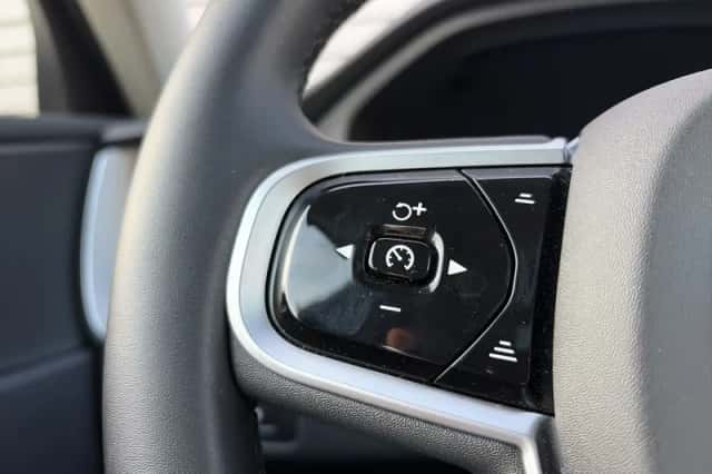 Volvo XC60 (2025) thumbnail 20