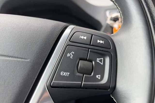 Volvo XC70 (2015) thumbnail 21