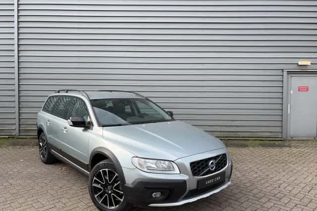Volvo XC70 (2015) thumbnail 31