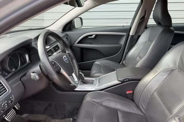 Volvo XC70 (2015) thumbnail 10