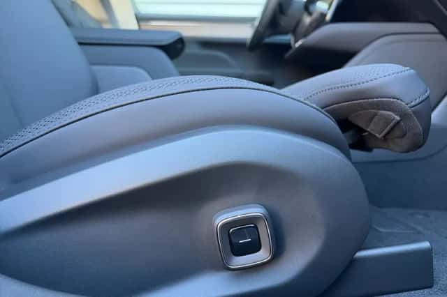 Volvo ES90 (2026) thumbnail 24