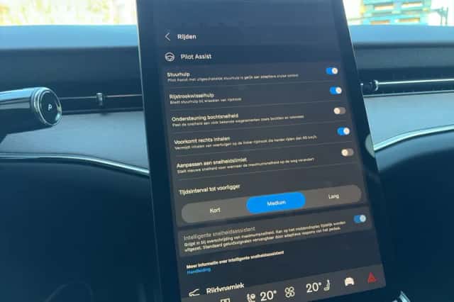 Volvo ES90 (2026) thumbnail 28