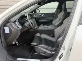 Volvo XC60 thumbnail 8