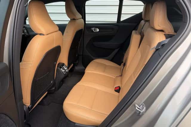 Volvo XC40 (2020) thumbnail 12