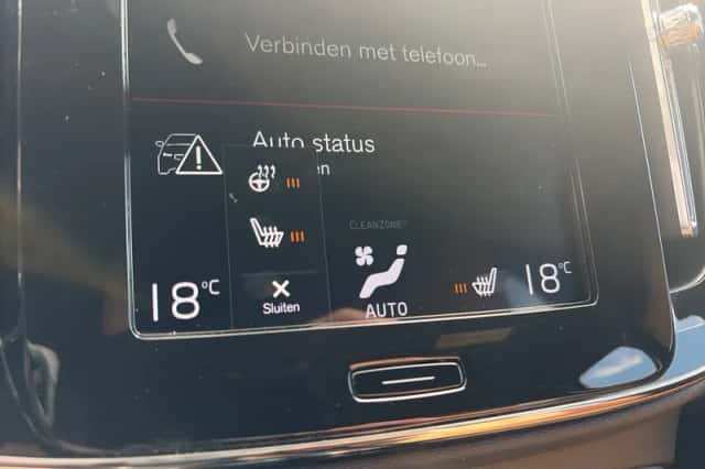 Volvo XC40 (2020) thumbnail 30