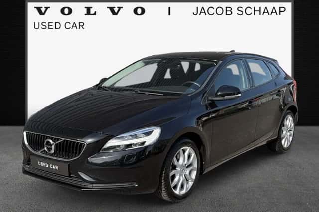 Volvo V40 (2017) thumbnail 1