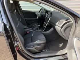 Volvo V40 (2017) thumbnail 14