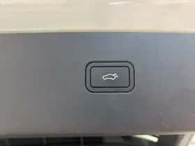 Volvo EX30 (2024) thumbnail 23