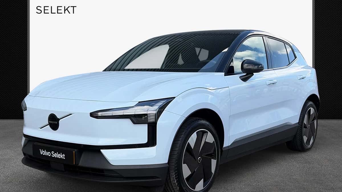 Volvo EX30 (2024) — foto 1
