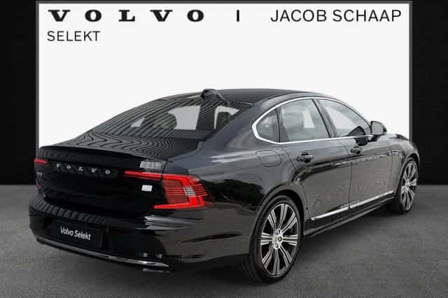 Volvo S90 (2023) thumbnail 2