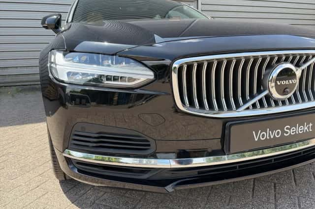 Volvo S90 (2023) thumbnail 4