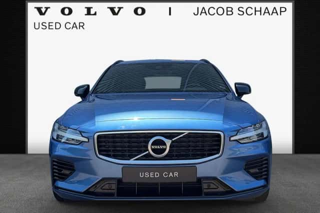 Volvo V60 (2020) thumbnail 3