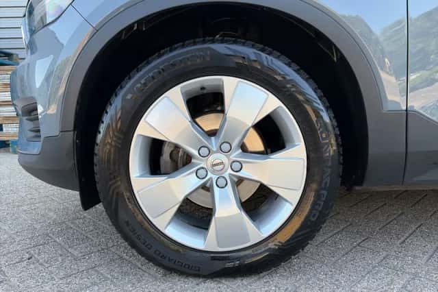 Volvo XC40 (2020) thumbnail 6