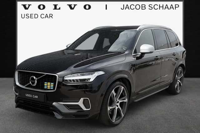 Volvo XC90 (2016) thumbnail 1