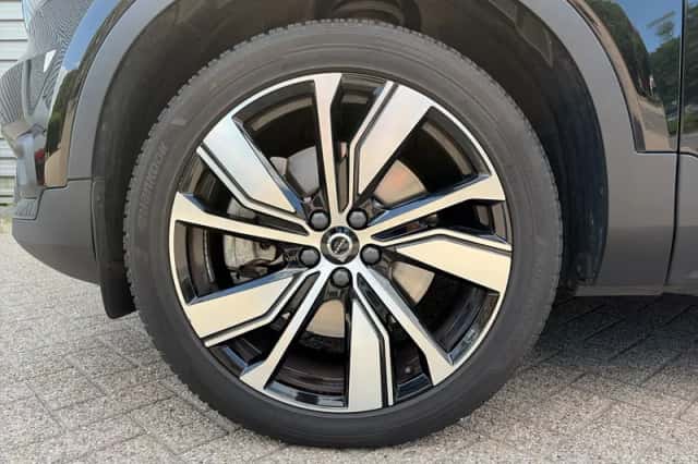 Volvo XC40 (2021) thumbnail 6