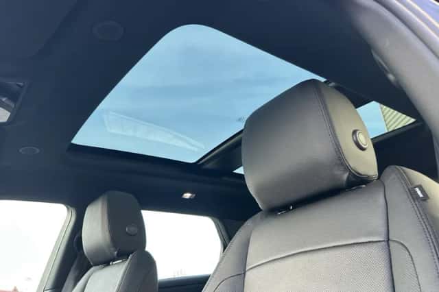 Land Rover Range Rover Evoque (2024) thumbnail 15