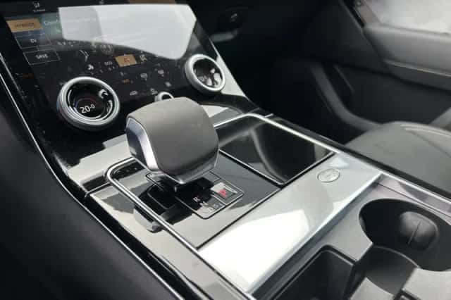Land Rover Range Rover Velar (2021) thumbnail 3