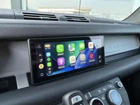 Land Rover Defender (2021) thumbnail 11
