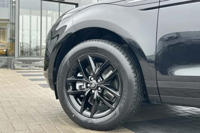 Land Rover Range Rover Evoque (2026) thumbnail 18