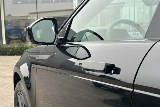 Land Rover Range Rover Evoque (2026) thumbnail 22